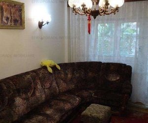 Apartament 3 camere de vanzare in vila zona Dorobanti Capitale