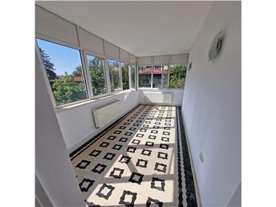 EFR UPGRADE - Apartament 3 camere in vila zona Clucerului Domenii